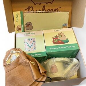 Pusheen Box